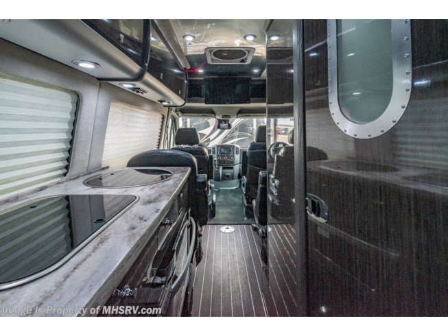 2015 Airstream Interstate 3500 Lounge - Used Class B For Sale by Motor Home Specialist in Alvarado, Texas
