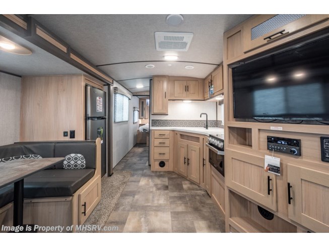 2020 Cruiser RV Radiance Ultra-Lite 28RS - New Travel Trailer For Sale by Motor Home Specialist in Alvarado, Texas
