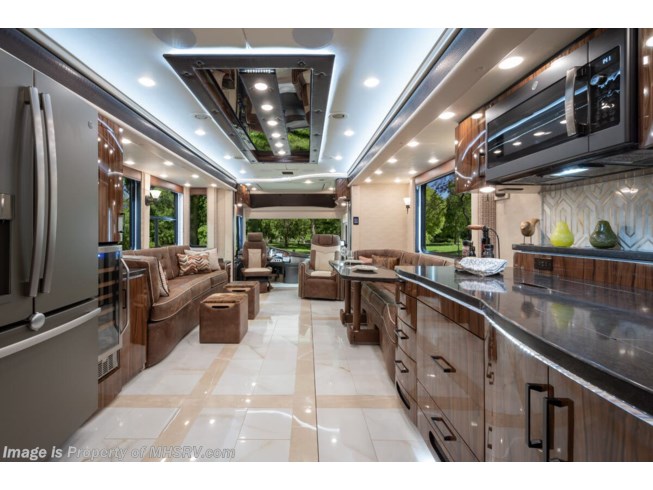 2021 Foretravel Realm Presidential Luxury Villa Master Suite (LVMS) Bath & 1/2 - New Diesel Pusher For Sale by Motor Home Specialist in Alvarado, Texas