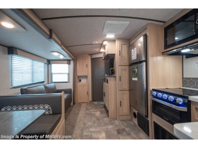 2020 Cruiser RV Radiance Ultra-Lite 32BH - New Travel Trailer For Sale by Motor Home Specialist in Alvarado, Texas