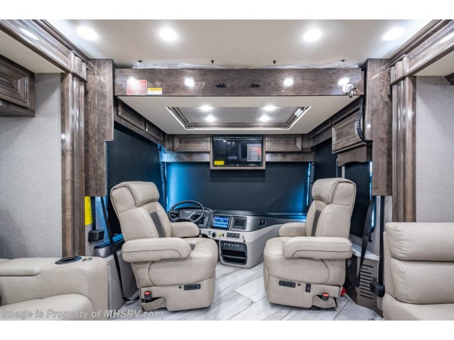 2020 Discovery LXE 40D by Fleetwood from Motor Home Specialist in Alvarado, Texas