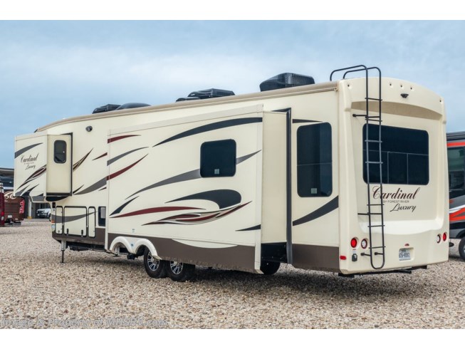 2018 Cardinal 3456RLX by Forest River from Motor Home Specialist in Alvarado, Texas