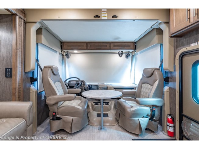 2021 Challenger 35MQ by Thor Motor Coach from Motor Home Specialist in Alvarado, Texas