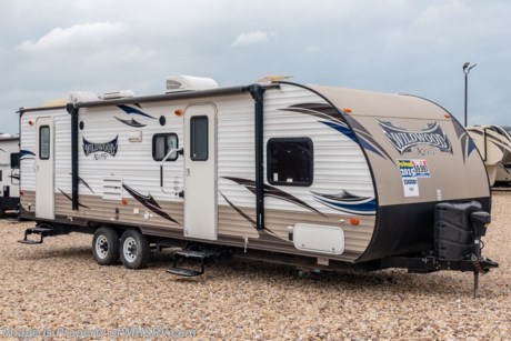4/15/20 &lt;a href=&quot;http://www.mhsrv.com/travel-trailers/&quot;&gt;&lt;img src=&quot;http://www.mhsrv.com/images/sold-traveltrailer.jpg&quot; width=&quot;383&quot; height=&quot;141&quot; border=&quot;0&quot;&gt;&lt;/a&gt;    Used Forest River RV for Sale- 2015 Forest River Wildwood X-Lite 262BH Bunk Model with 1 slide. This RV is approximately 30 feet 5 inches in length and features a roof A/C, water heater, power patio awning, pass-thru storage, black tank rinsing system, exterior shower, booth converts to sleeper, microwave, 3 burner range with oven, flat panel TV and much more. For additional information and photos please visit Motor Home Specialist at www.MHSRV.com or call 800-335-6054.