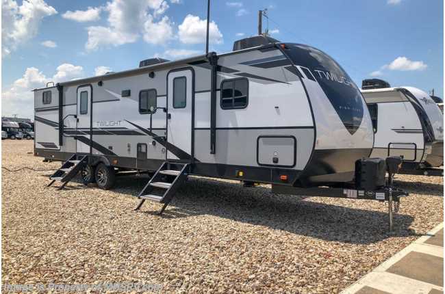 2021 Twilight RV TWS 3300 Bunk Model W/ King, Ext Kitchen, Pwr ...