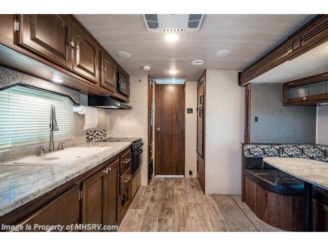 2017 Heartland North Trail NT 22FBS - Used Travel Trailer For Sale by Motor Home Specialist in Alvarado, Texas