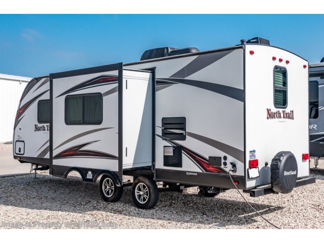 2017 North Trail NT 22FBS by Heartland from Motor Home Specialist in Alvarado, Texas
