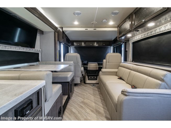 2021 Holiday Rambler Invicta 33HB - New Class A For Sale by Motor Home Specialist in Alvarado, Texas