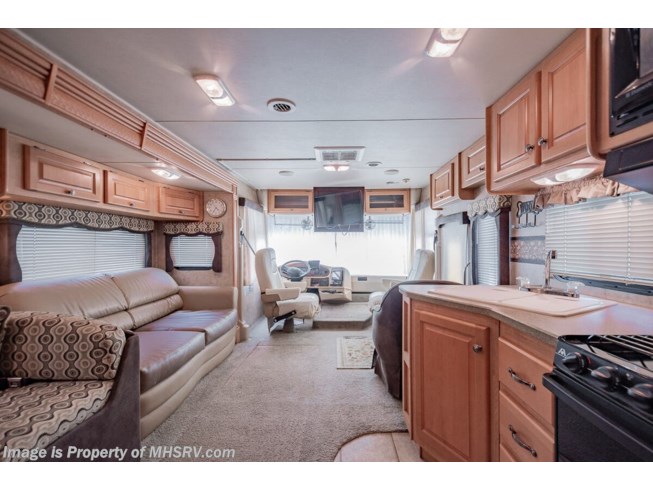 2008 Damon Daybreak 3274 - Used Class A For Sale by Motor Home Specialist in Alvarado, Texas