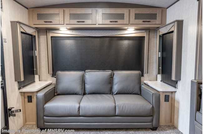 2021 Twilight RV TWS 2500 W/ King Bed, 15K A/C, Stabilizer Jacks