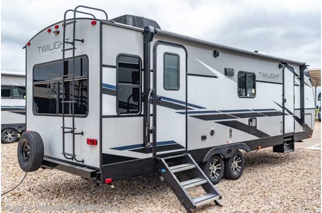 2021 Twilight RV TWS 2500 W/ King Bed, 15K A/C, Stabilizer Jacks