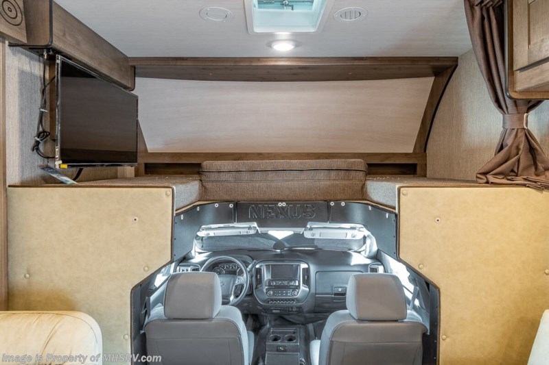 2021 Nexus Rebel 30R 4x4 International® CV™ Series Super C W/ 350HP