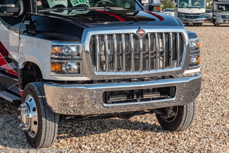 2021 Nexus Rebel 30R 4x4 International® CV™ Series Super C W/ Theater ...