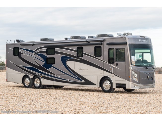 New 2021 Thor Motor Coach Venetian B42 available in Alvarado, Texas