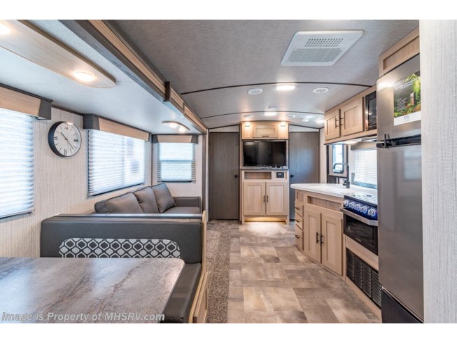 2021 Cruiser RV Radiance Ultra-Lite 30DS - New Travel Trailer For Sale by Motor Home Specialist in Alvarado, Texas