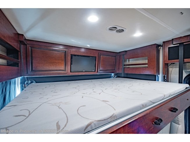 2017 Bounder 36H by Fleetwood from Motor Home Specialist in Alvarado, Texas