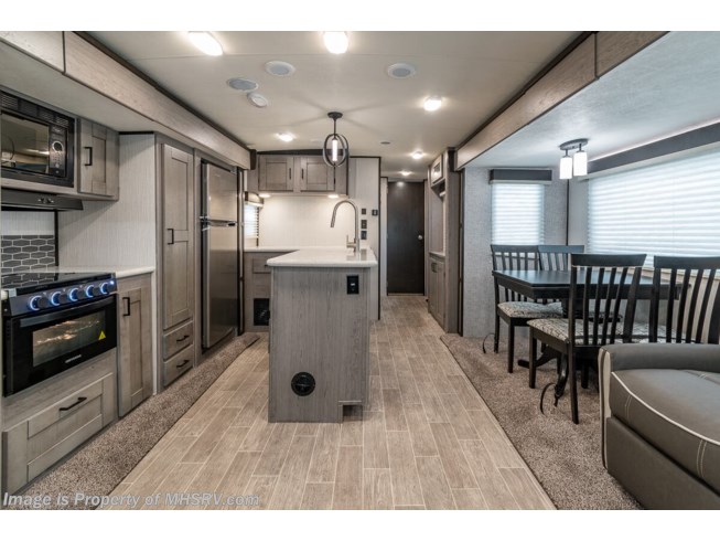 2021 Heartland Wilderness WD 3375 KL - New Travel Trailer For Sale by Motor Home Specialist in Alvarado, Texas