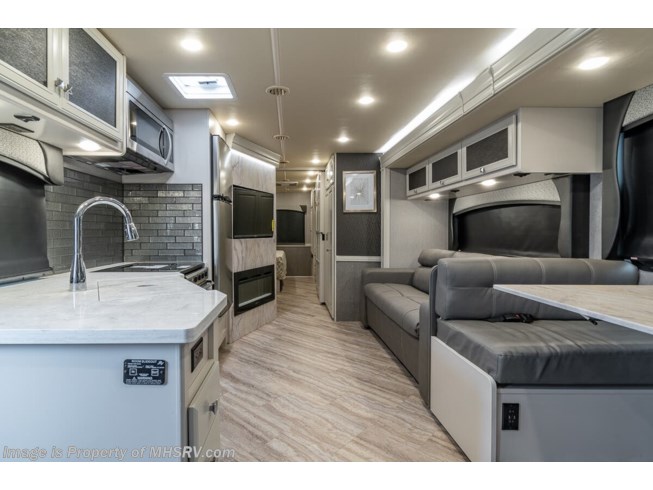 2021 Fortis 34MB by Fleetwood from Motor Home Specialist in Alvarado, Texas