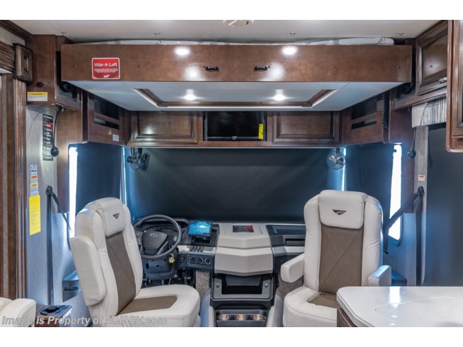 2021 Bounder 33C by Fleetwood from Motor Home Specialist in Alvarado, Texas