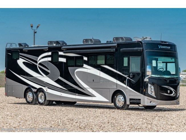 New 2021 Thor Motor Coach Venetian F42 available in Alvarado, Texas