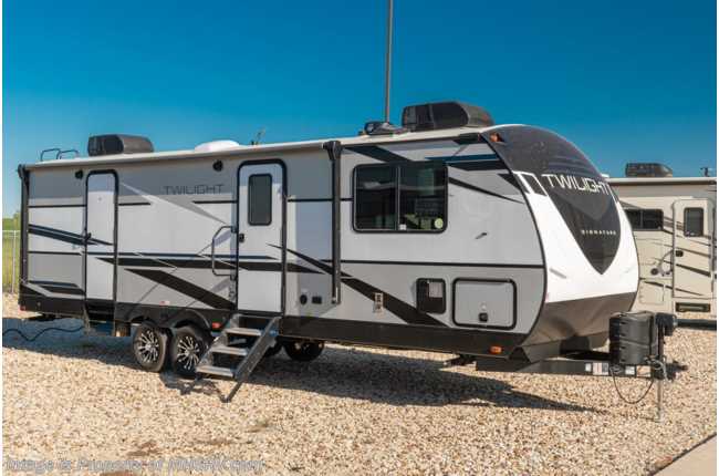 2021 Twilight RV TWS 2840 W/ Theater Seats, King Bed, 2 A/Cs
