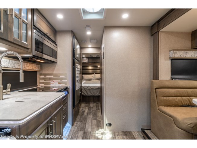 2021 Isata 5 Series 28SS by Dynamax Corp from Motor Home Specialist in Alvarado, Texas