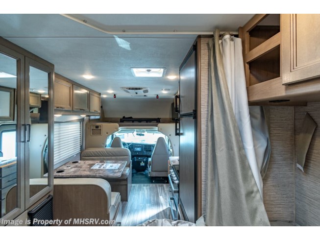 2022 Thor Motor Coach Four Winds 22E - New Class C For Sale by Motor Home Specialist in Alvarado, Texas