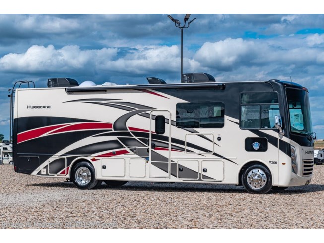 New 2022 Thor Motor Coach Hurricane 31C available in Alvarado, Texas