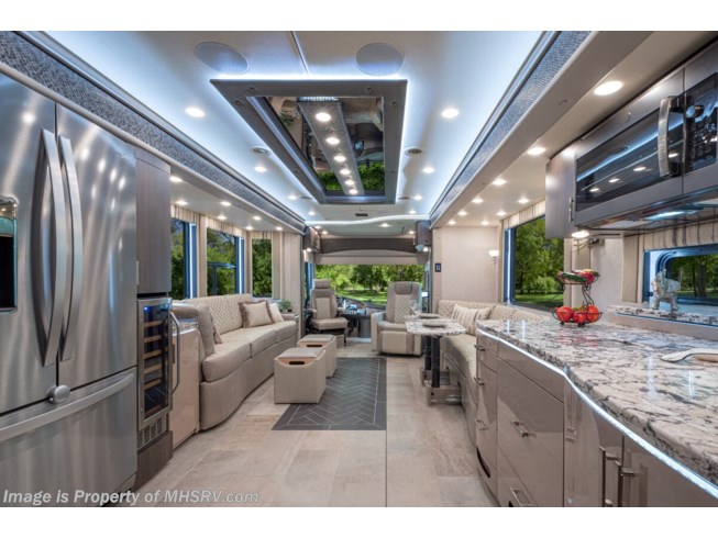 2021 Foretravel Realm Presidential Luxury Villa Master Suite (LVMS) Bath & 1/2 - New Diesel Pusher For Sale by Motor Home Specialist in Alvarado, Texas
