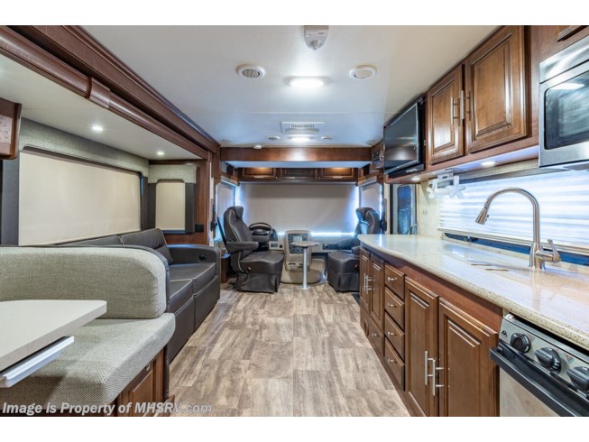 2016 Forest River Georgetown 329DS - Used Class A For Sale by Motor Home Specialist in Alvarado, Texas