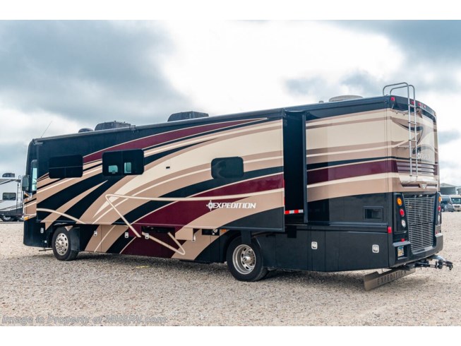 2016 Expedition 38K by Fleetwood from Motor Home Specialist in Alvarado, Texas