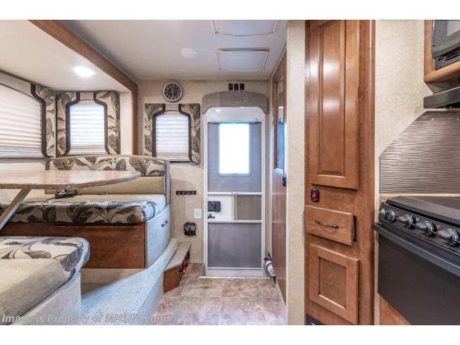 2016 Lance Slide In 995 - Used Travel Trailer For Sale by Motor Home Specialist in Alvarado, Texas