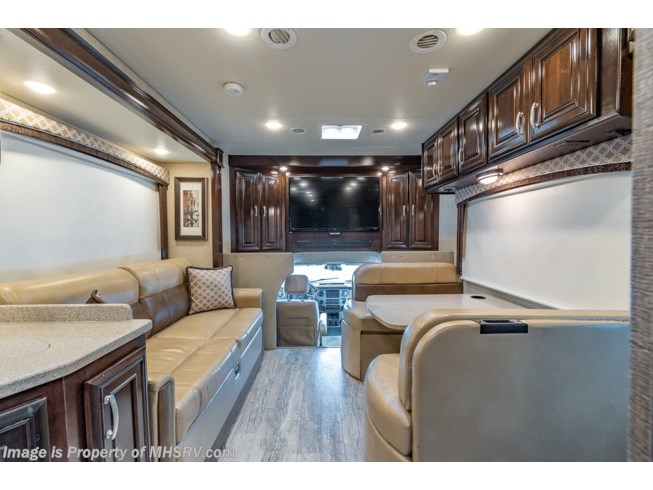 2017 Thor Motor Coach Chateau Super C 35SD - Used Class C For Sale by Motor Home Specialist in Alvarado, Texas