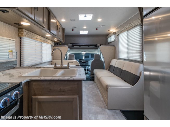 2021 Coachmen Cross Trail XL 30XG - New Class C For Sale by Motor Home Specialist in Alvarado, Texas