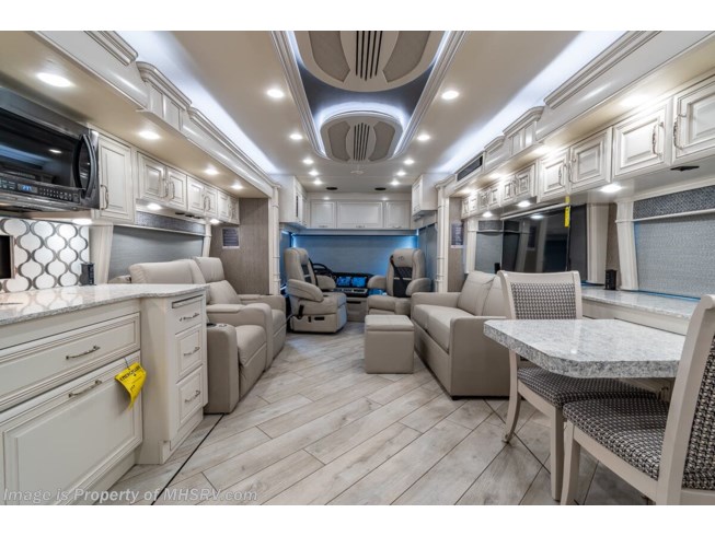 2021 American Coach American Dream 42Q - New Diesel Pusher For Sale by Motor Home Specialist in Alvarado, Texas