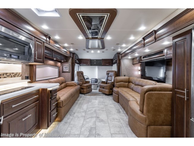 2018 Entegra Coach Aspire 44R - Used Diesel Pusher For Sale by Motor Home Specialist in Alvarado, Texas