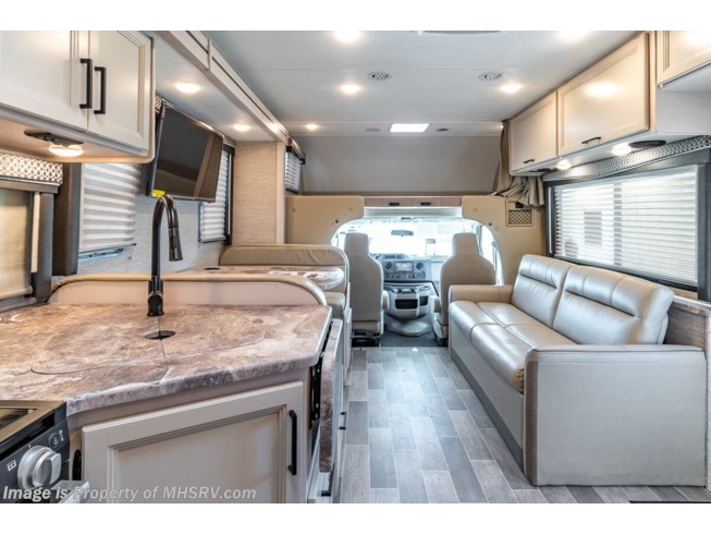 2022 Thor Motor Coach Chateau 31BV - New Class C For Sale by Motor Home Specialist in Alvarado, Texas