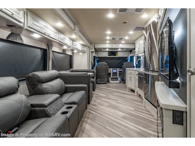 2021 Fleetwood Bounder 35K - New Class A For Sale by Motor Home Specialist in Alvarado, Texas