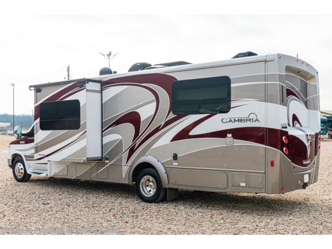 2016 Cambria 27K by Winnebago from Motor Home Specialist in Alvarado, Texas