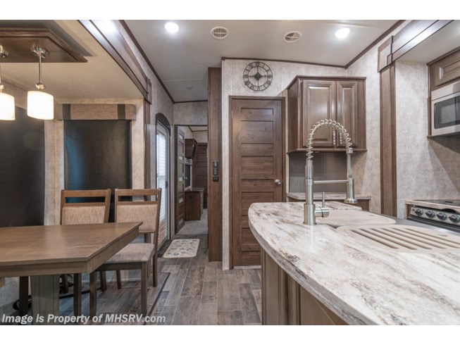 2017 Highland Ridge Open Range 387RB - Used Fifth Wheel For Sale by Motor Home Specialist in Alvarado, Texas