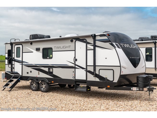 New 2021 Thor Motor Coach Twilight TWS 2500 available in Alvarado, Texas
