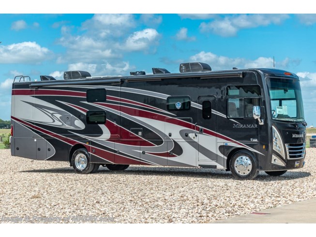 New 2022 Thor Motor Coach Miramar 37.1 available in Alvarado, Texas