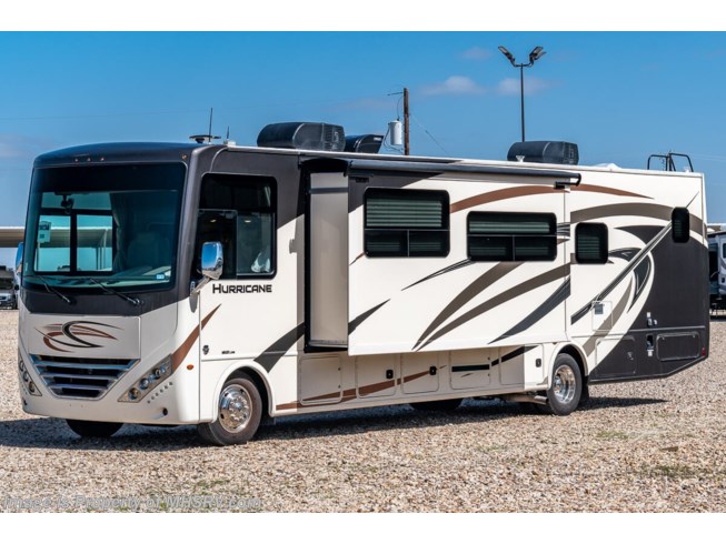 2019 Thor Motor Coach Hurricane 35M RV for Sale in Alvarado, TX 76009 ...