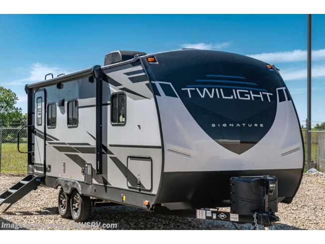 New 2021 Thor Motor Coach Twilight TWS 2100 available in Alvarado, Texas