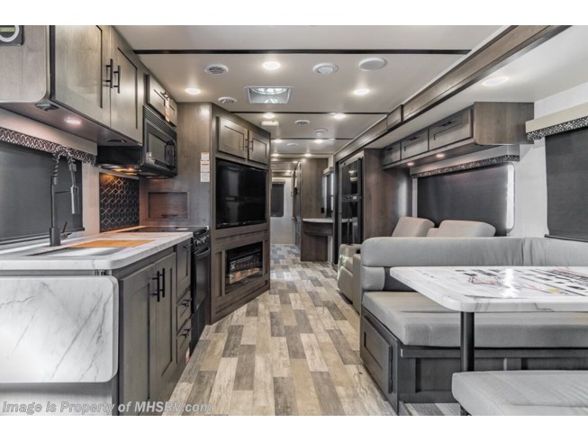 2022 FR3 33DS by Forest River from Motor Home Specialist in Alvarado, Texas