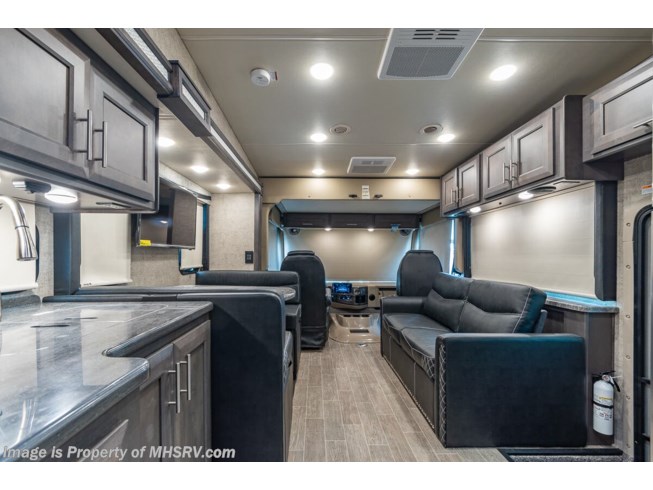 2022 Thor Motor Coach Outlaw 38KB - New Class A For Sale by Motor Home Specialist in Alvarado, Texas