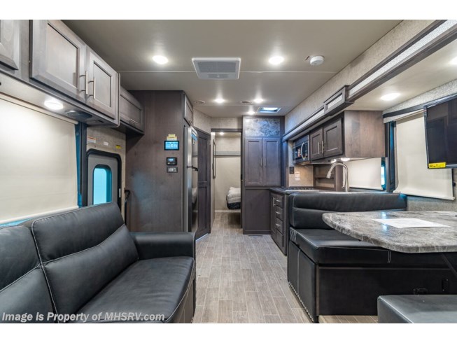 2022 Outlaw 38KB by Thor Motor Coach from Motor Home Specialist in Alvarado, Texas