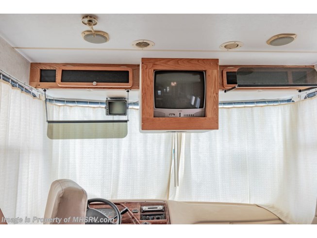 2005 Independence 8361 by Gulf Stream from Motor Home Specialist in Alvarado, Texas