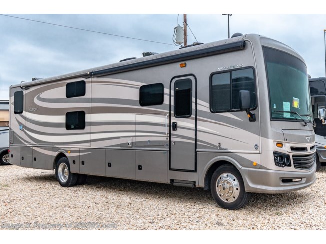 Used 2017 Fleetwood Bounder 36BH available in Alvarado, Texas