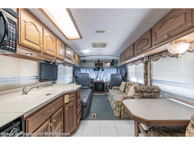 1997 American Coach American Tradition 38TF - Used Diesel Pusher For Sale by Motor Home Specialist in Alvarado, Texas